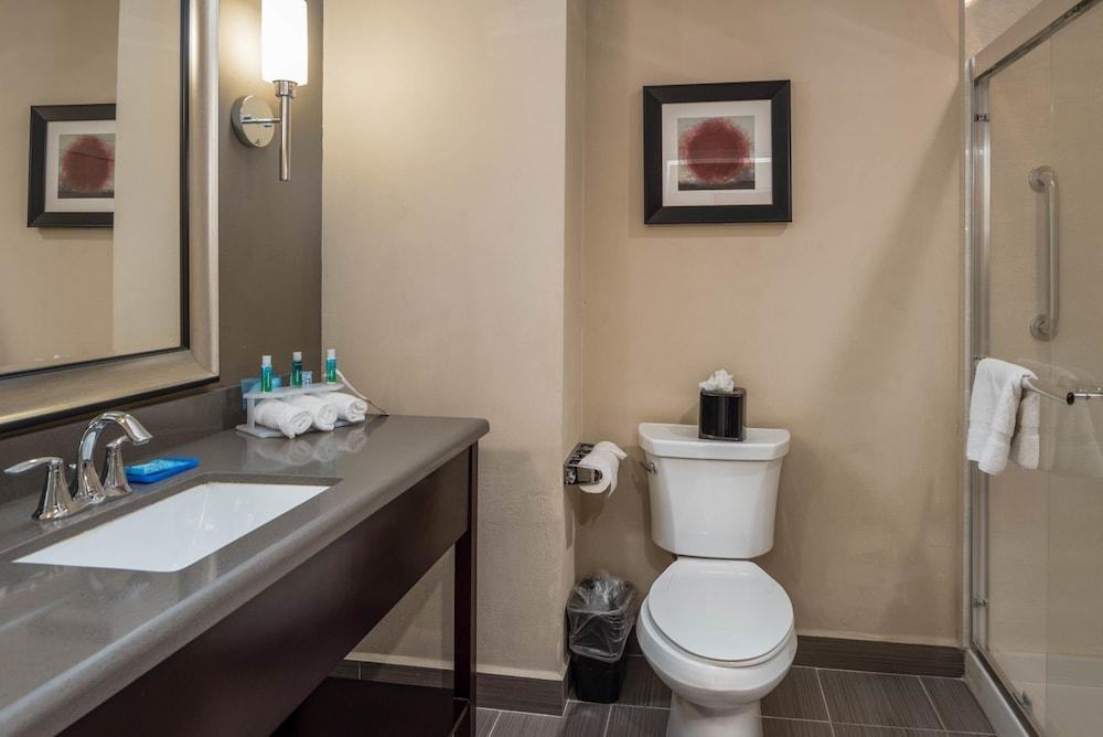 Holiday Inn Express & Suites Lantana By Ihg Εξωτερικό φωτογραφία