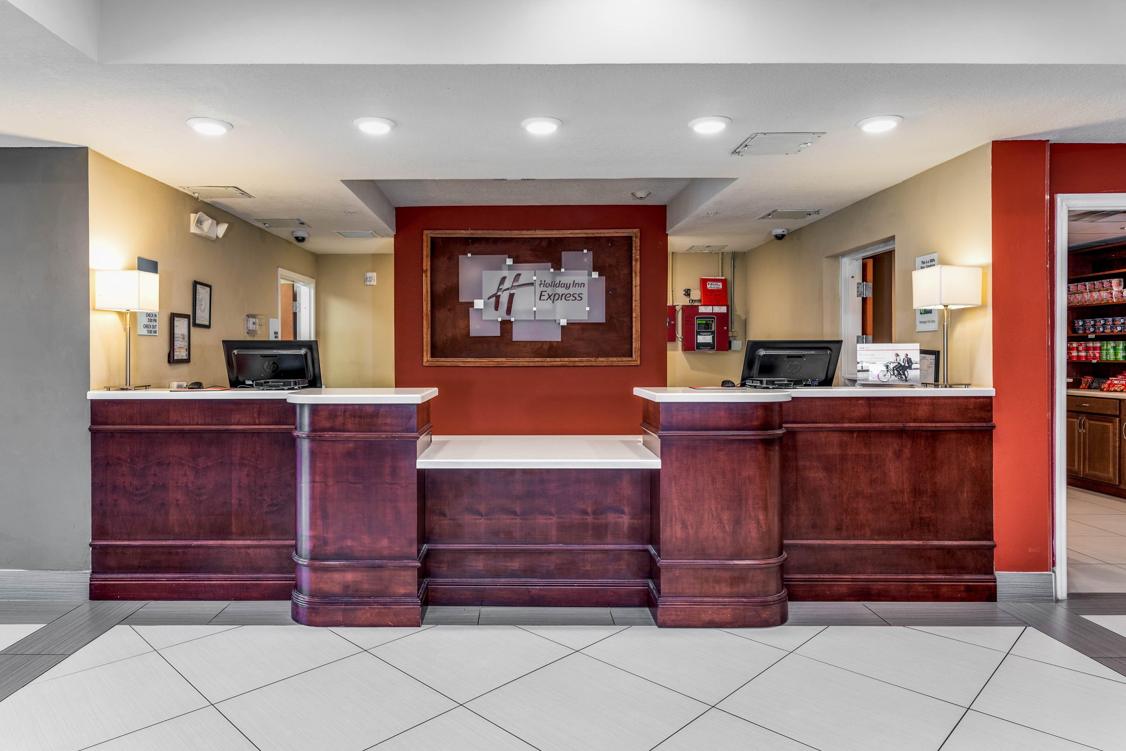 Holiday Inn Express & Suites Lantana By Ihg Εξωτερικό φωτογραφία